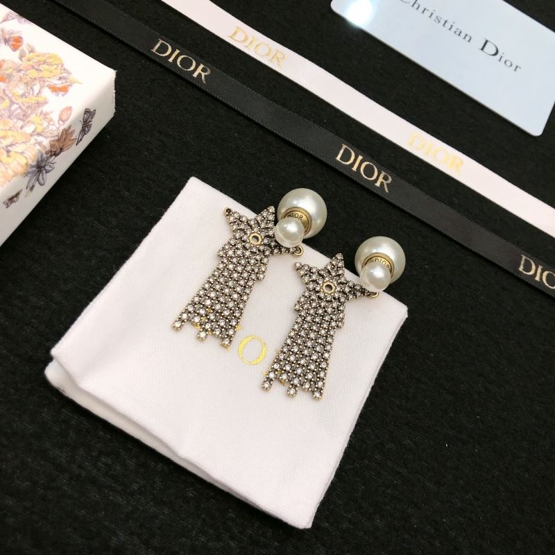 chr1st1an D10r earrings